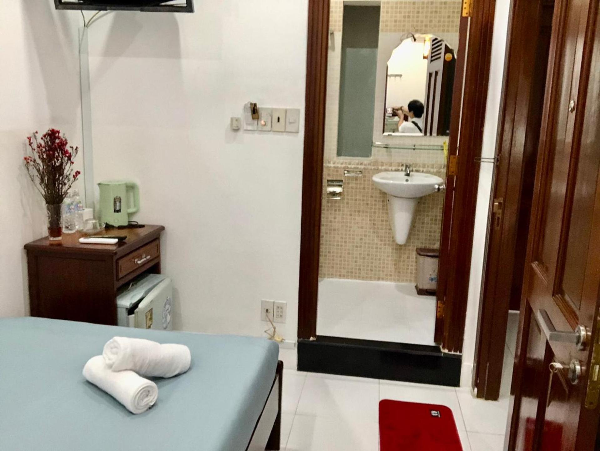 Saigon Cozy2 Hotel At 241 Pham Ngu Lao Street Ciudad Ho Chi Minh  Exterior foto